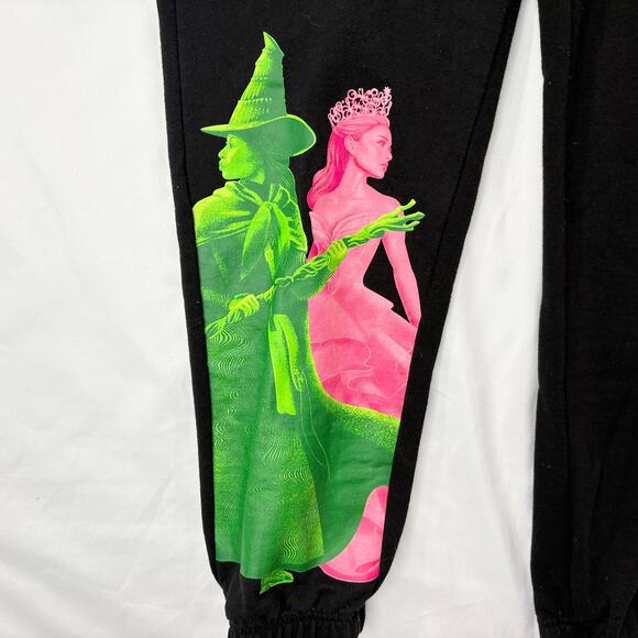 Universal Wicked Womens Size M Jogger Sweatpants Elphaba Glinda Black Sparkle - Picture 15 of 16